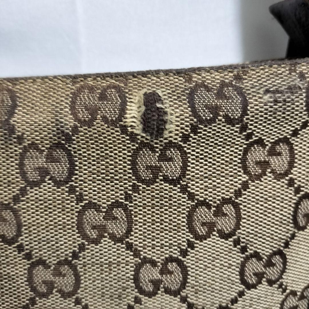 GUCCI GGパターン ショルダーバッグ　キャンバス　斜め掛け