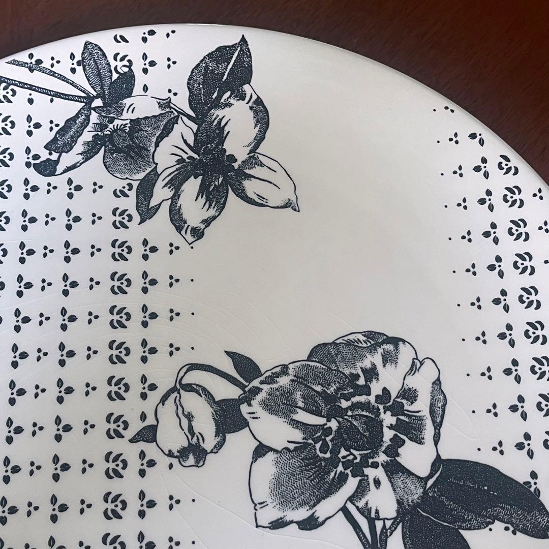 【希少品】ジアン★A TABLE ★PARIS パーティプレート（貫入あり）