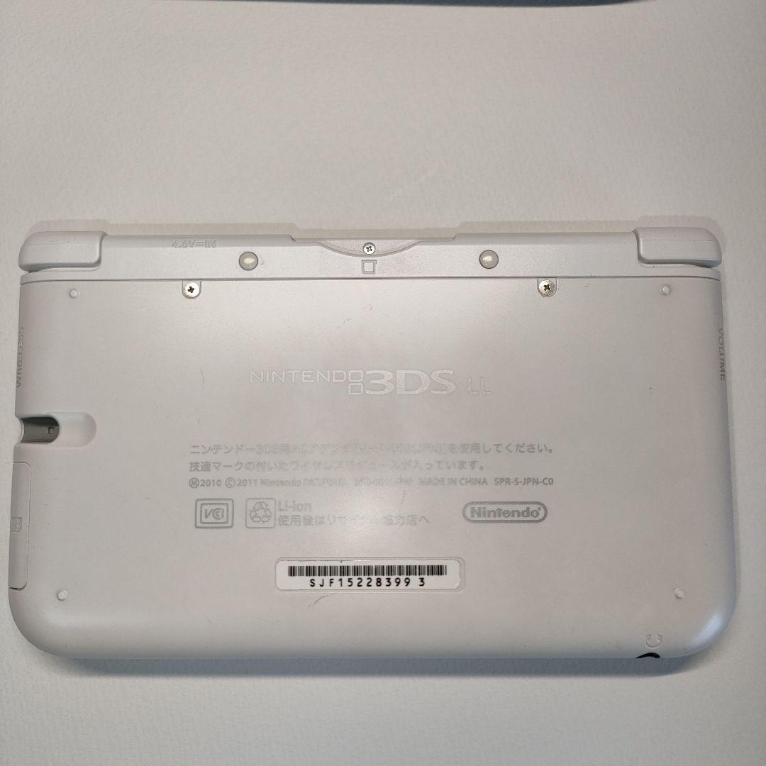 任天堂3DSLL