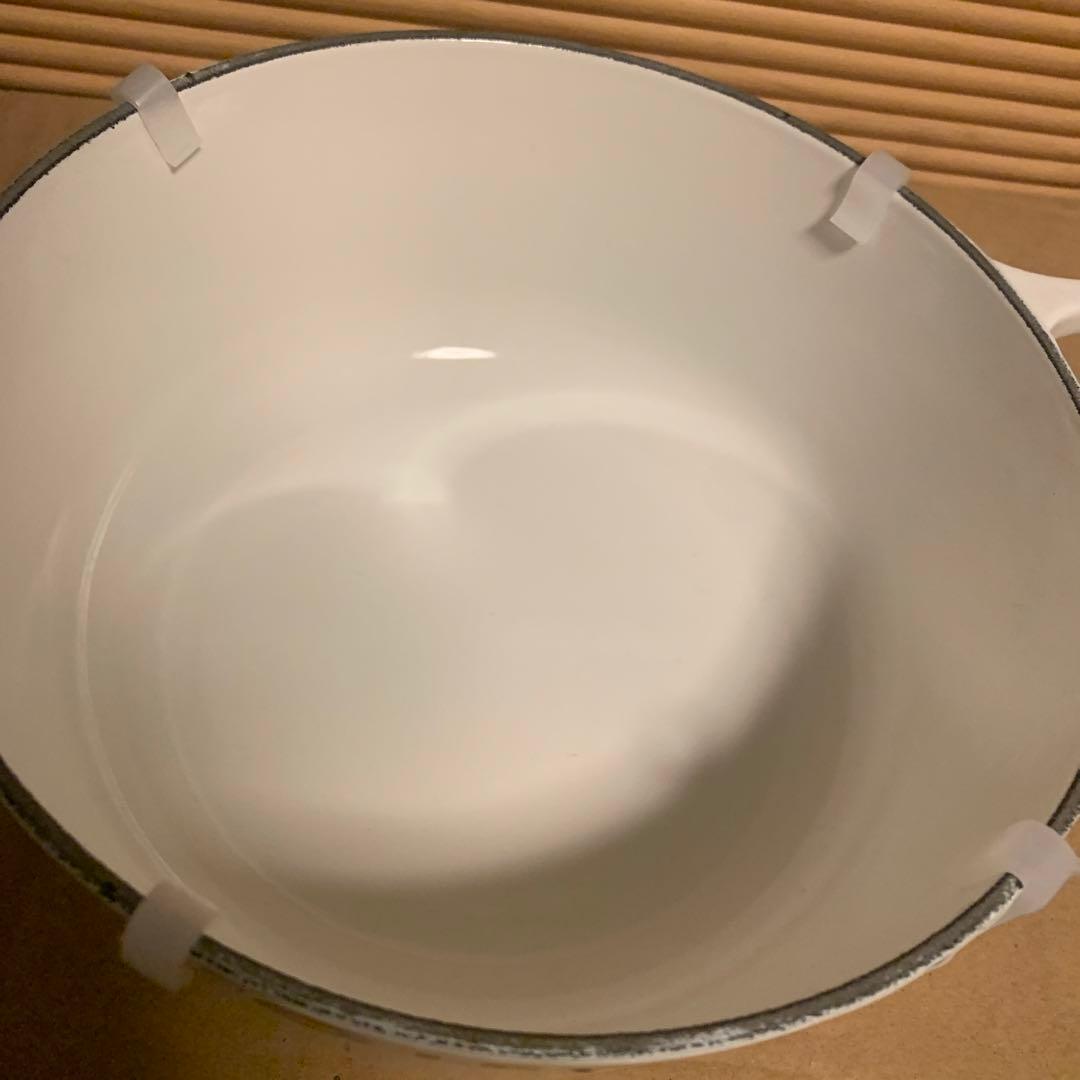 ルクルーゼ　ココットロンド　20cm