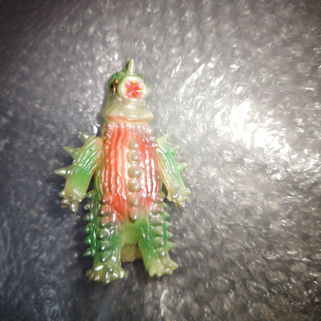 ブルマァク　サボテンダー　ソフビ　ミドル　11cm　　ウルトラマンエース