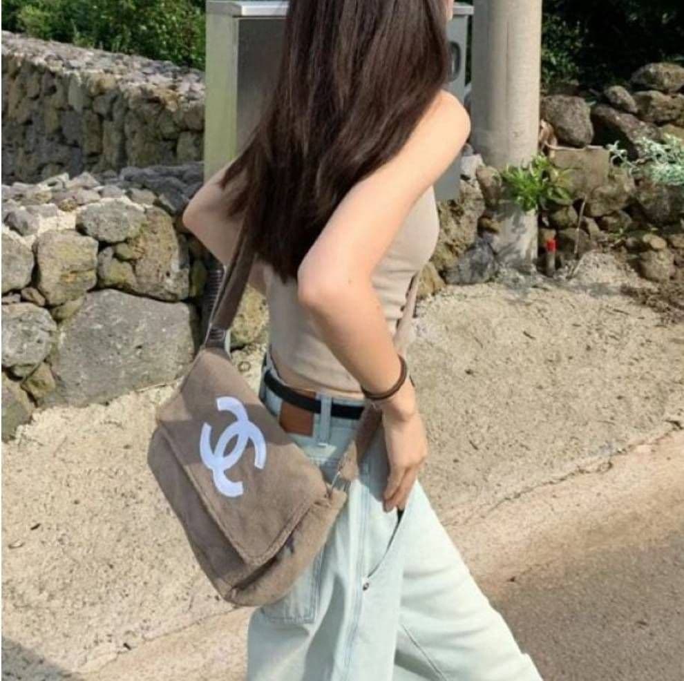 グーナー ショルダーバッグ ベージュ ノベルティ