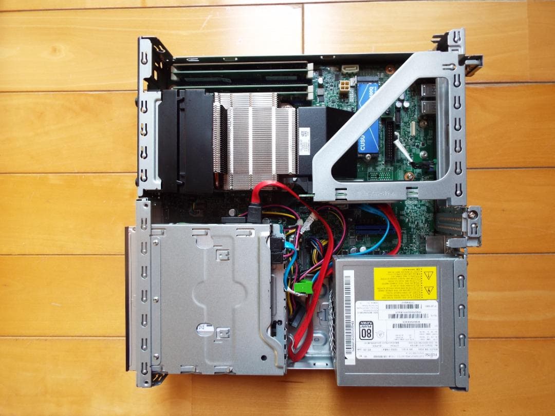 Windowsデスクトップ CELSIUS J5010 i3-10100 32G SSD512G+HDD1