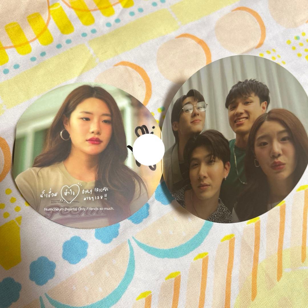 onlyfriends final サイン入り　ブックレット