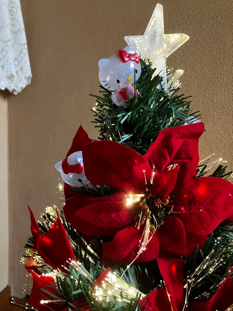 キティちゃんのクリスマスツリー 約60cm LEDライト付き