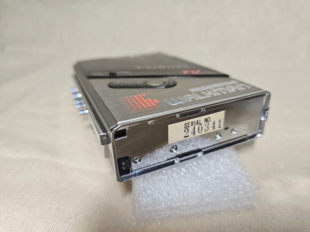 整備済み動作美品 WM-F202 カセットウォークマン　ポータブルプレイヤー