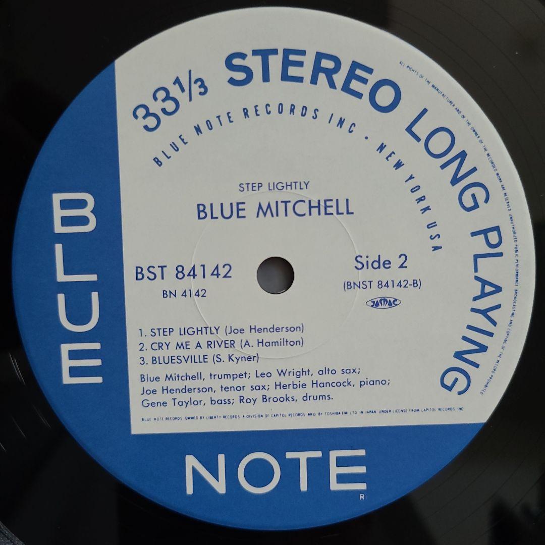 ★日本盤帯付★『ＳＴＥＰ ＬＩＧＨＴＬＹ』ＢＬＵＥ ＭＩＴＣＨＥＬＬアナログ