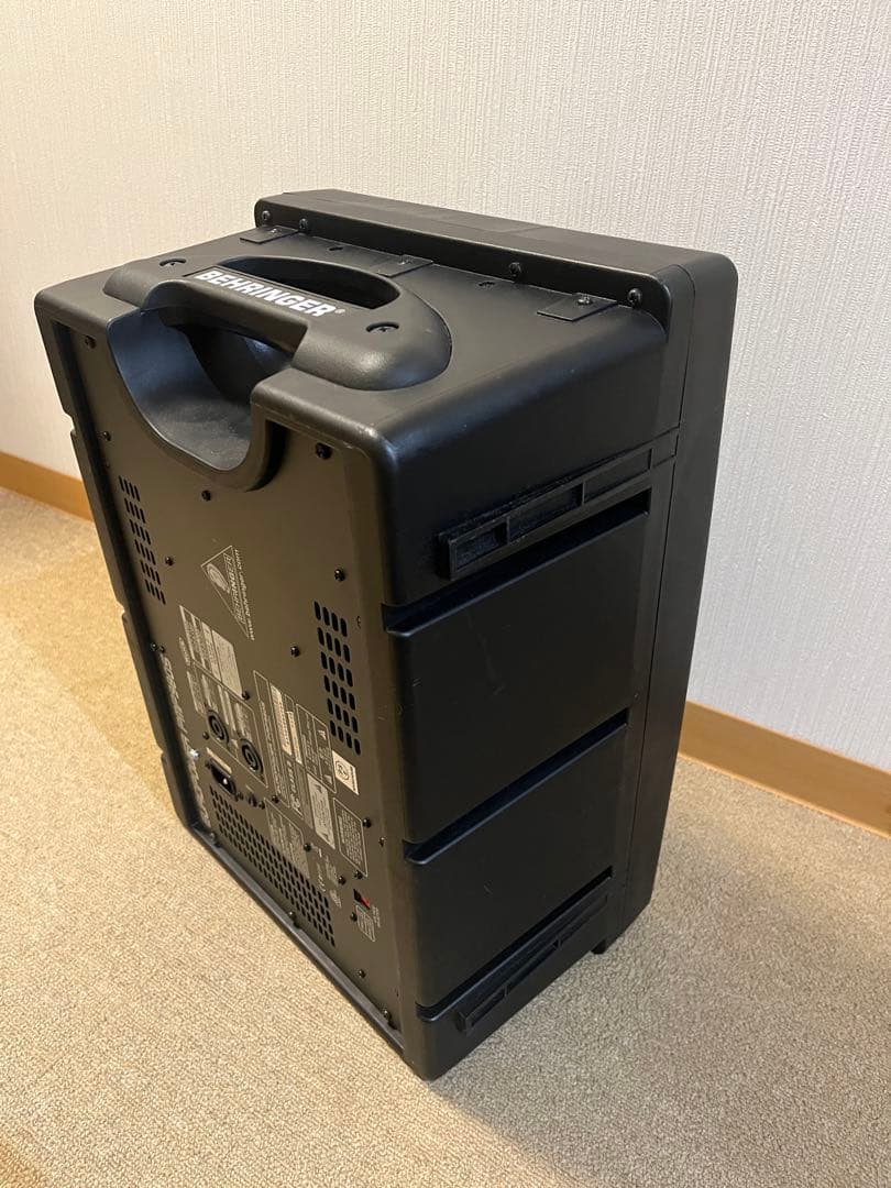 ベリンガー　パワードミキサー