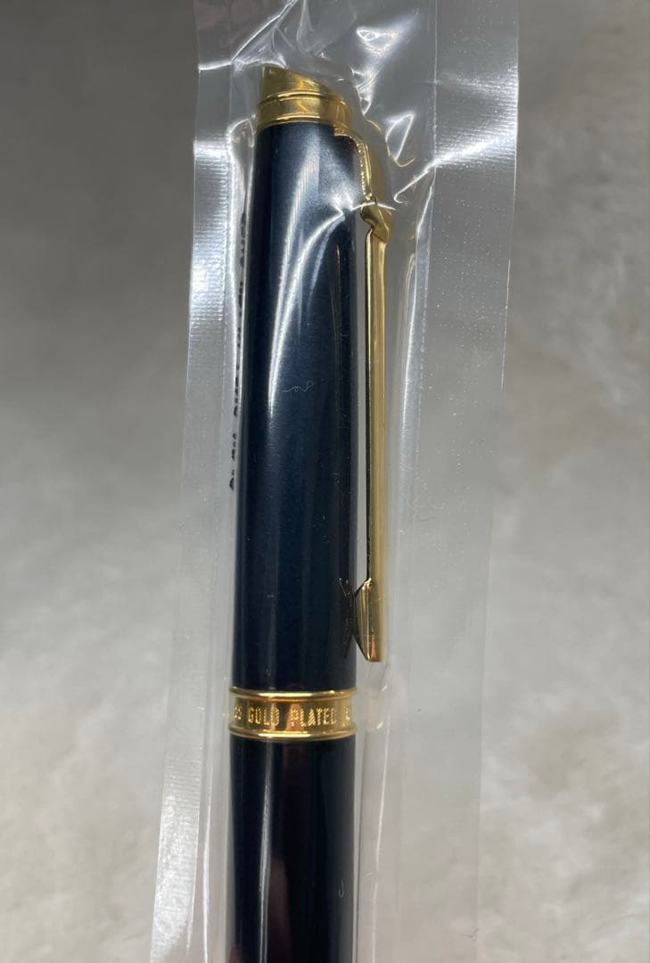 【未開封品】CARAN dACHE カランダッシュ ボールペン