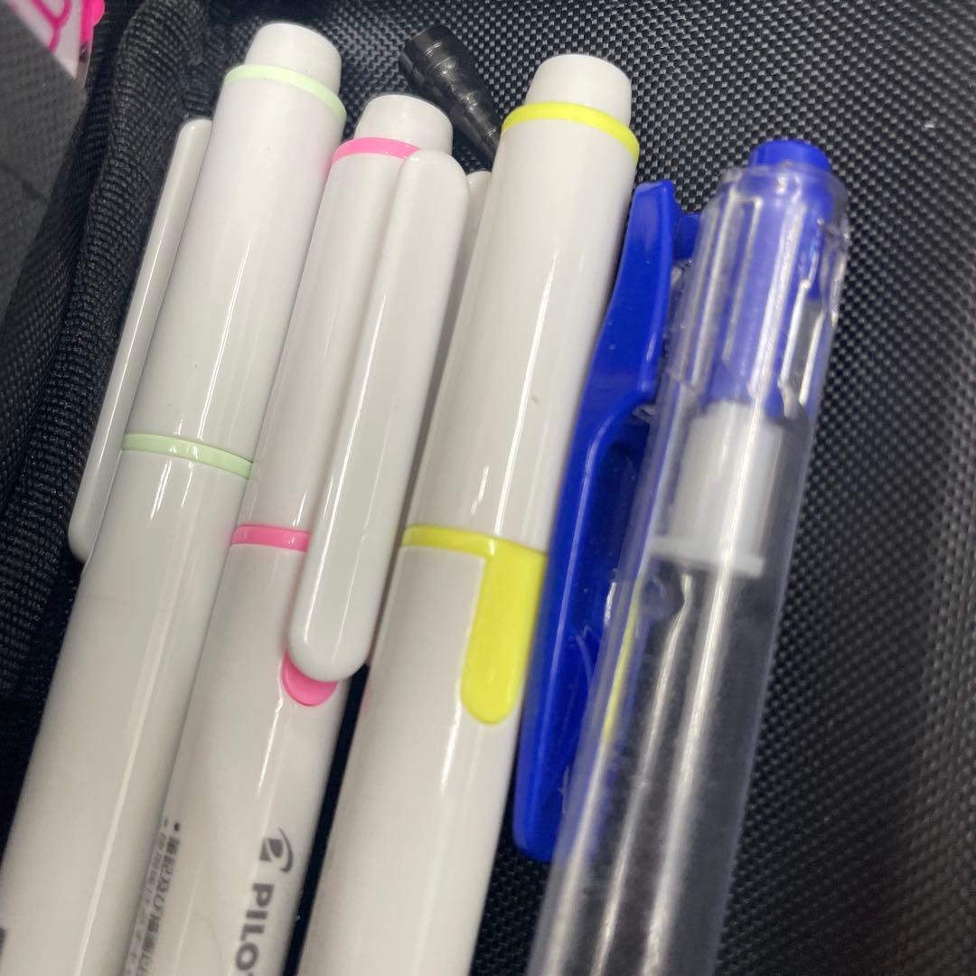 筆箱の中全て売ります