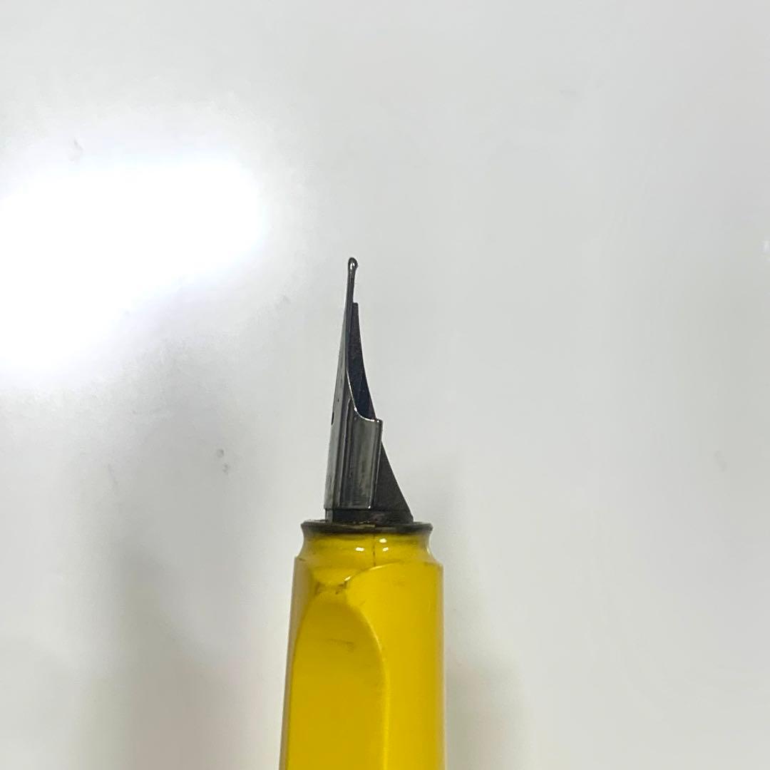 LAMY Safari 万年筆 イエロー ペン先 F