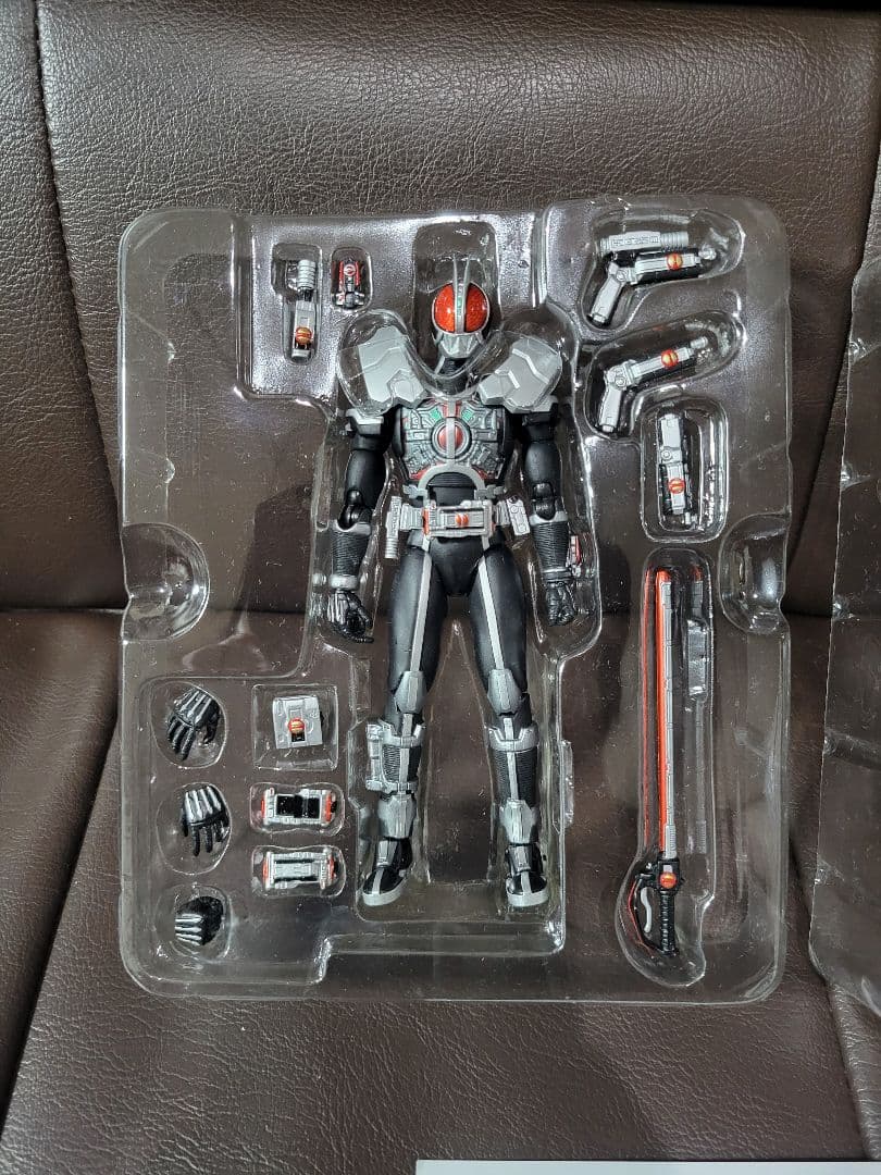 【引退品】s.h.figuarts　仮面ライダーファイズ