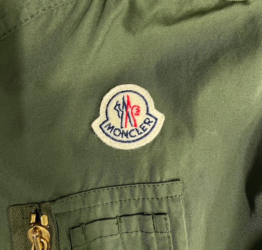 【未使用・タグ付き】MONCLER REBLOCHON ポンチョ カーキ