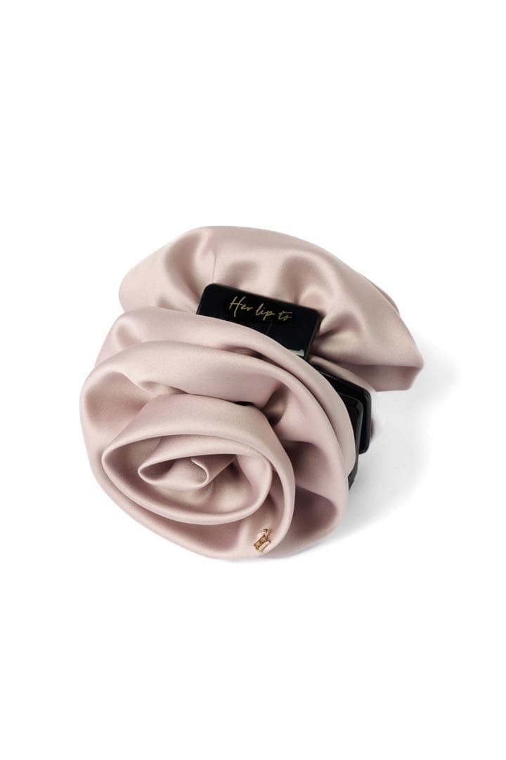 ヘアアクセサリー Her lip to Rose Satin Clip