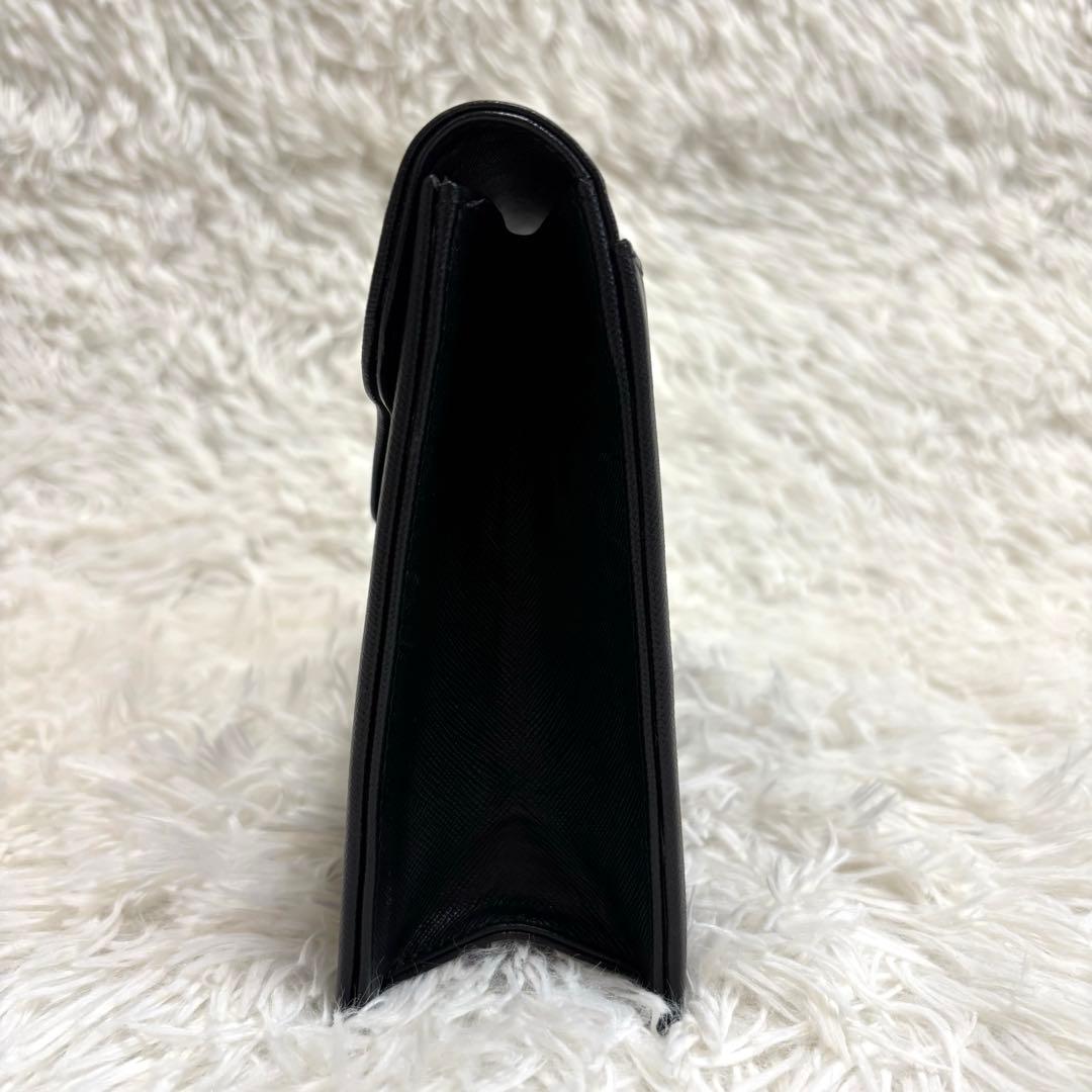 美品★イヴサンローラン クラッチバッグ カサンドラ レザー ブラック YSL