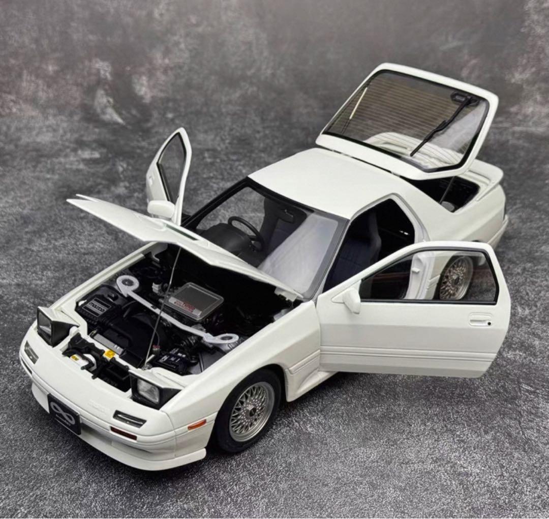 1/18 WHELART マツダ サバンナ RX-7 アンフィニ FC3S