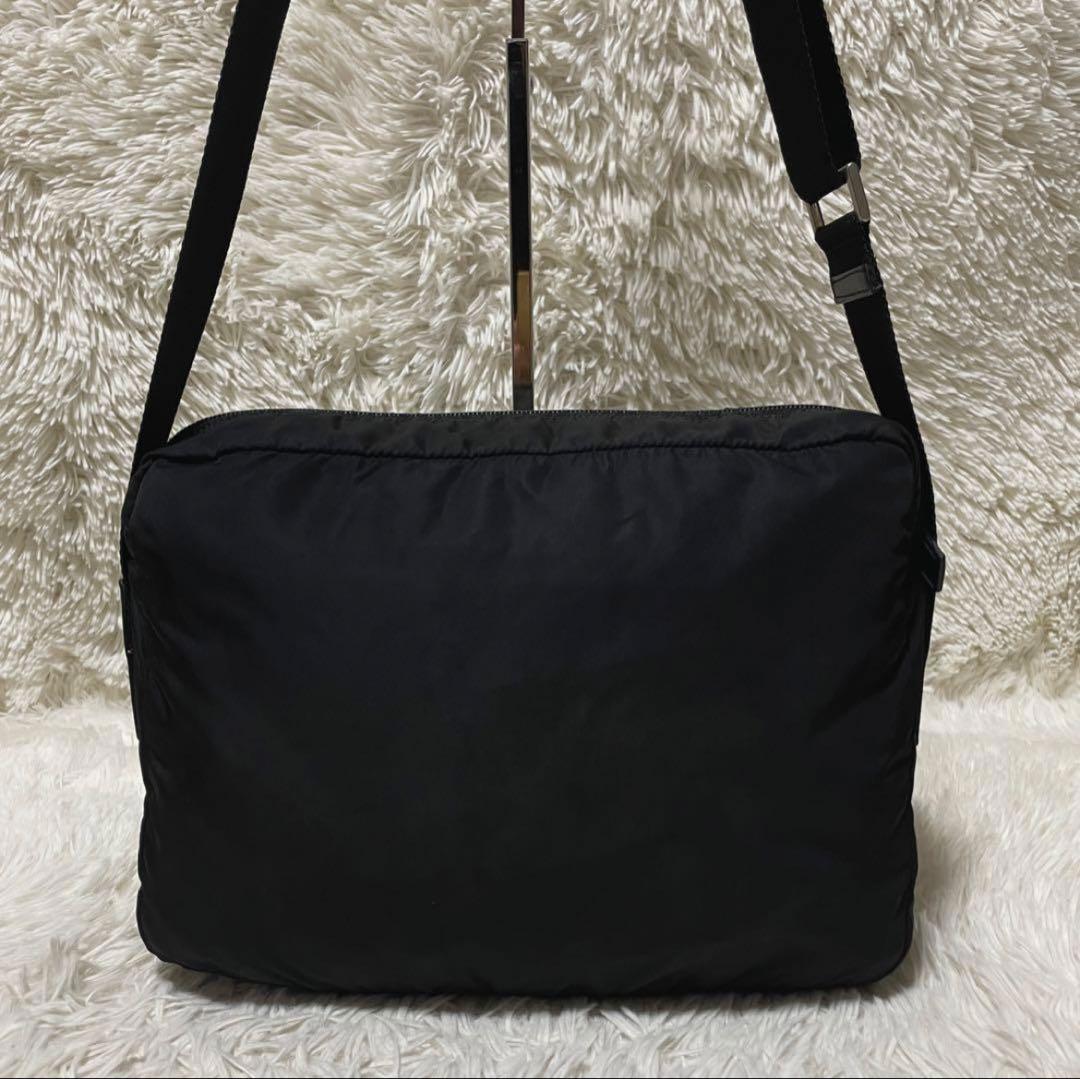 【良品】PRADA プラダ　カメラバッグ　ナイロン　ブラック　黒　斜め掛け