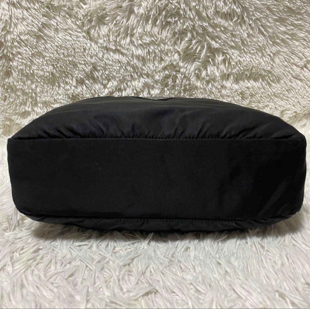 【良品】PRADA プラダ　カメラバッグ　ナイロン　ブラック　黒　斜め掛け