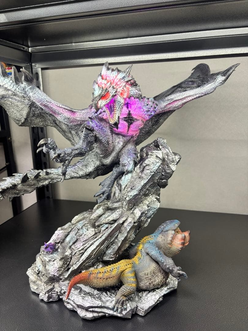 モンスターハンター フィギュア リオレウス希少種 ガレージキット