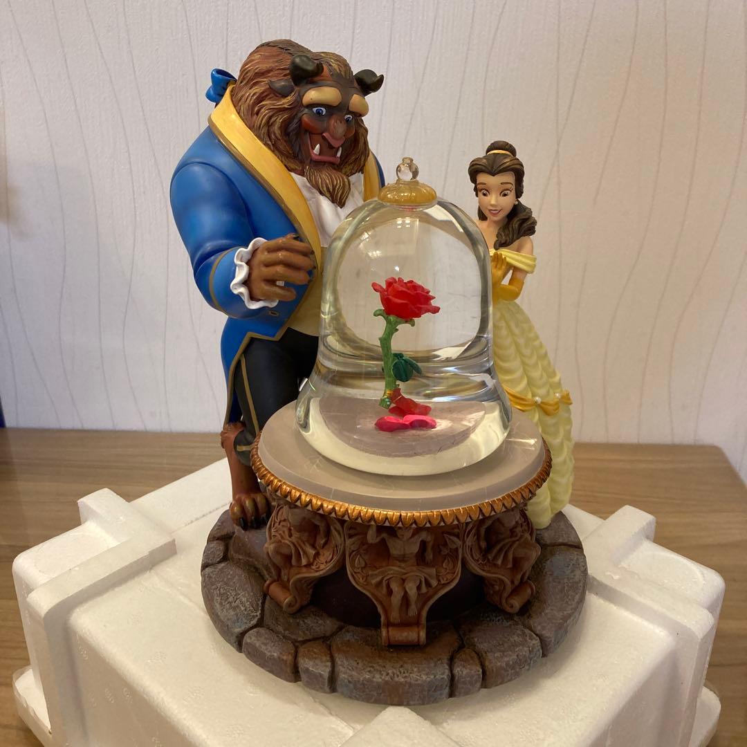 ディズニー　スノーグローブ美女と野獣