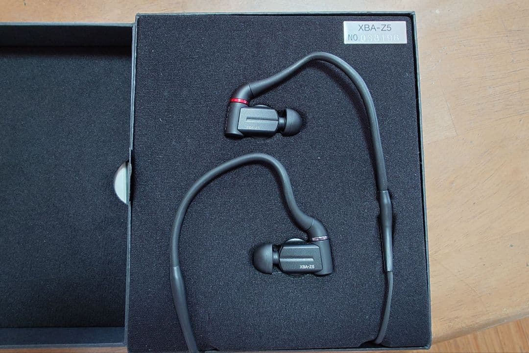 【美品】XBA-Z5