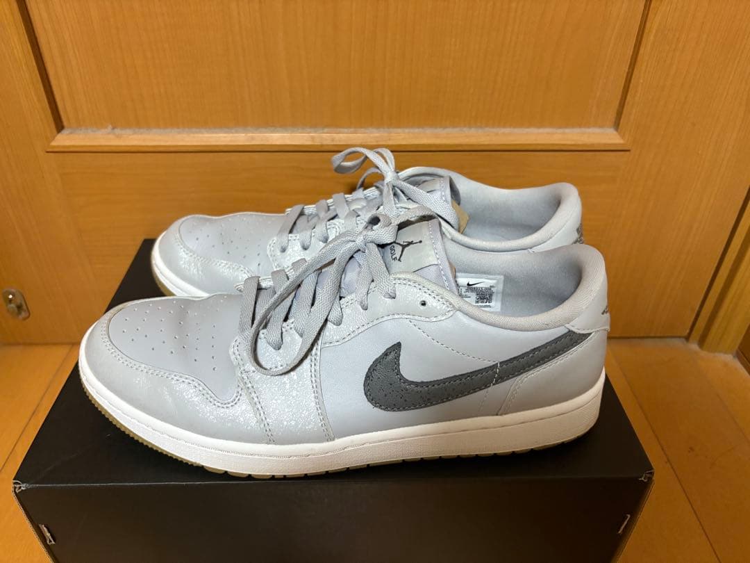 NIKE エアジョーダン１LOW G □ “Wolf Grey Gum”