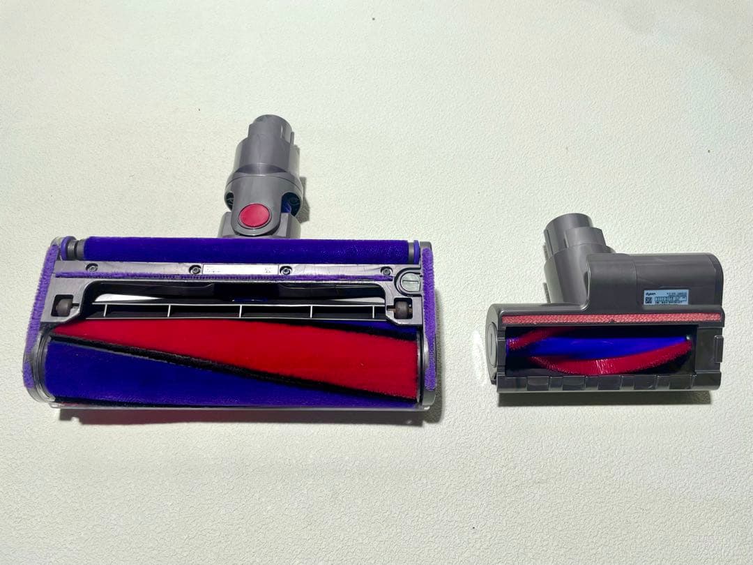 ダイソンV10 SV12 サイクロン式掃除機
