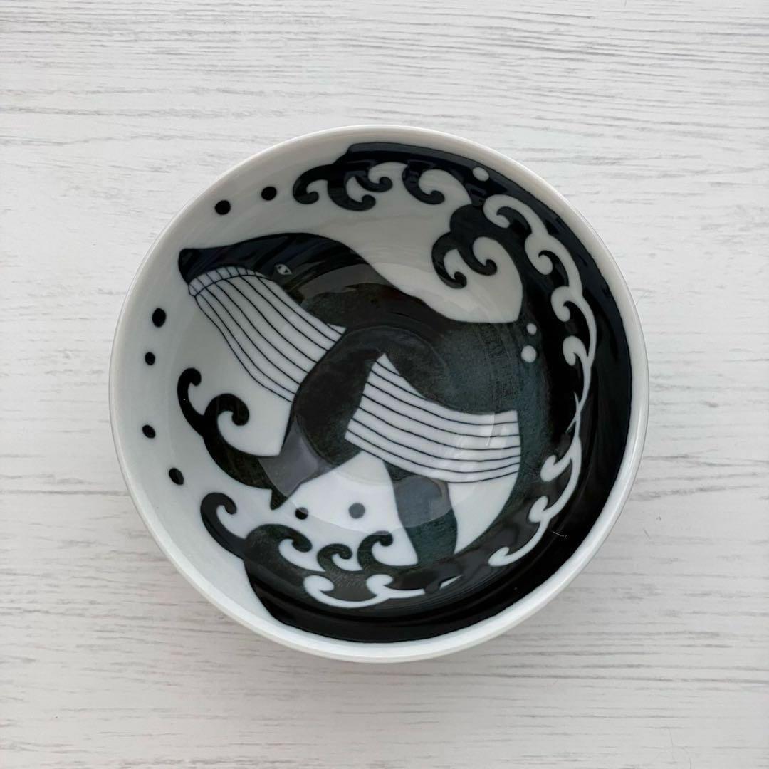 新品2点セット　美濃焼　白波くじら　15cm 多用丼　茶碗　丼　クジラ　鯨