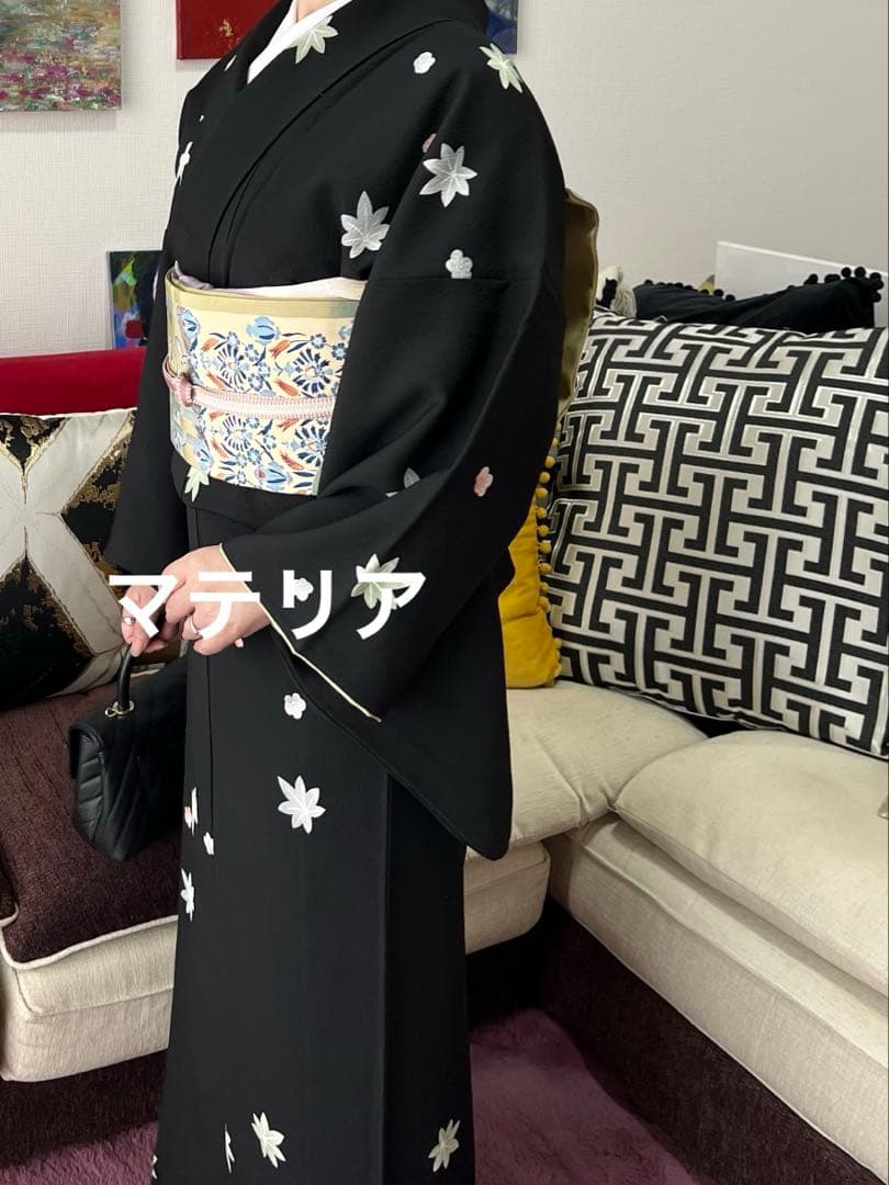 黒地小紋