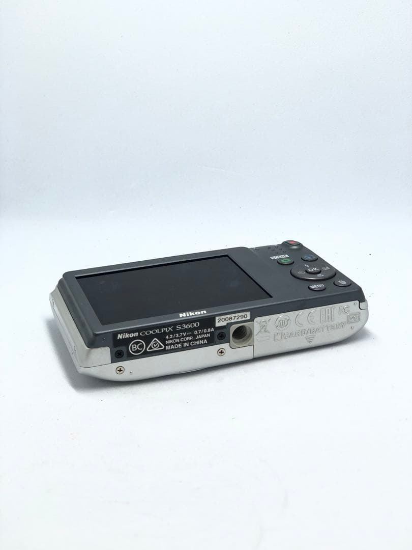 Nikon COOLPIX S3600デジタルカメラ 8倍光学ズーム