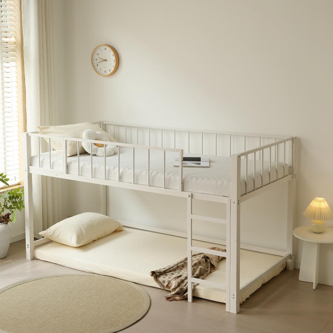 限定価格！ロフトベッド　スチール製　左右入れ替え　子供部屋に適用　WHITE