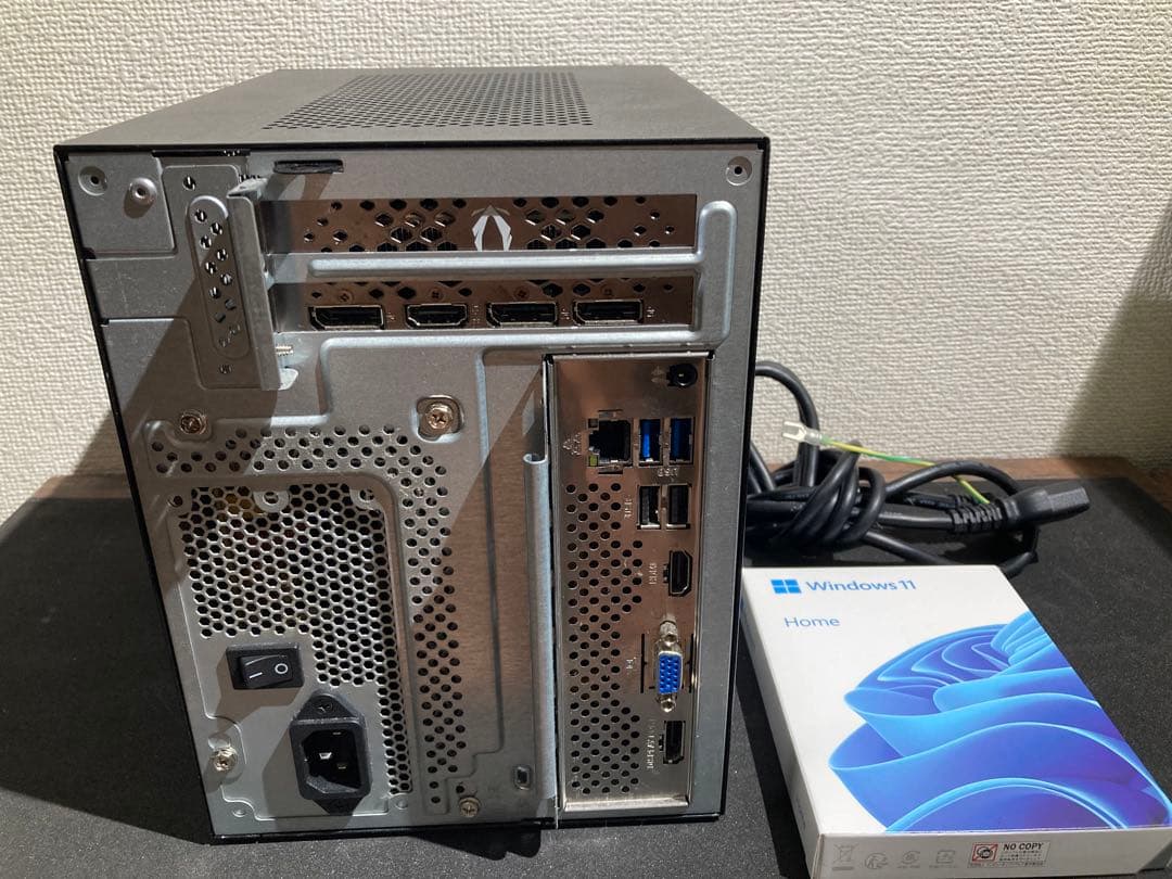 自作PC DeskMeet X300/5700X/32GB/RTX4060