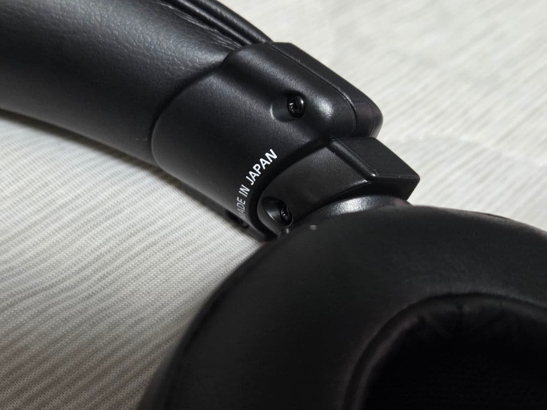 SONY　MDR-M1ST