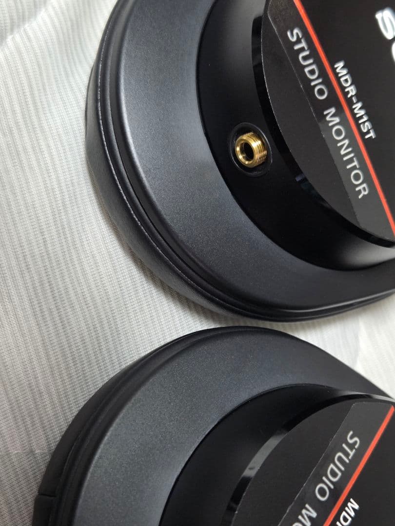 SONY　MDR-M1ST