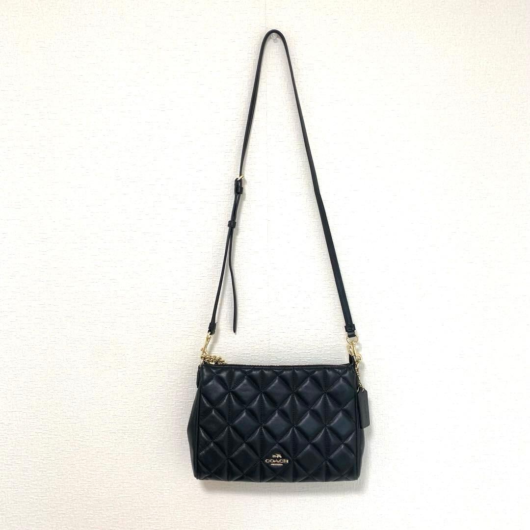 COACH ショルダーバッグ　キルティング　コーチ