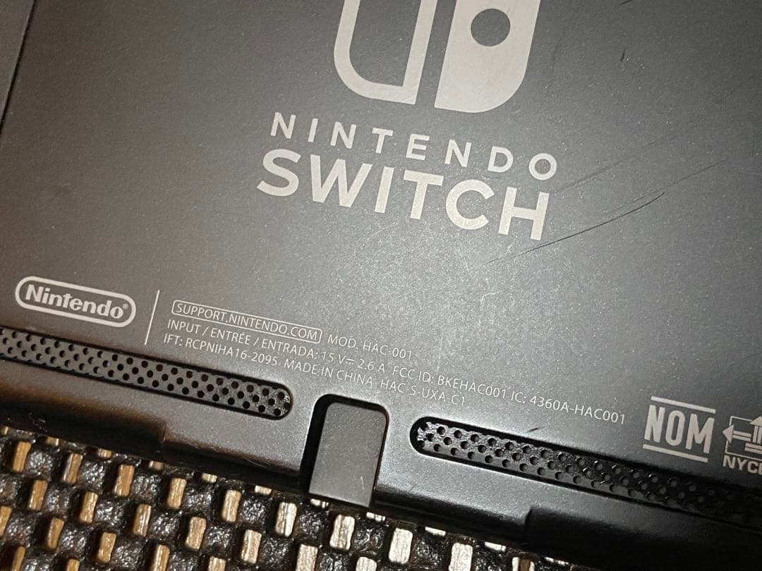 Nintendo Switch 本体 青/赤 Joy-Con 付属品あり