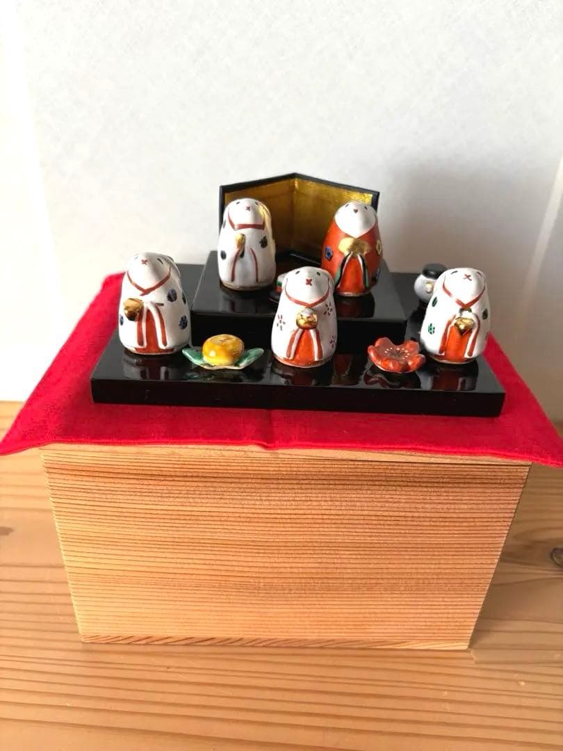 お雛様　うさぎ雛　陶磁器