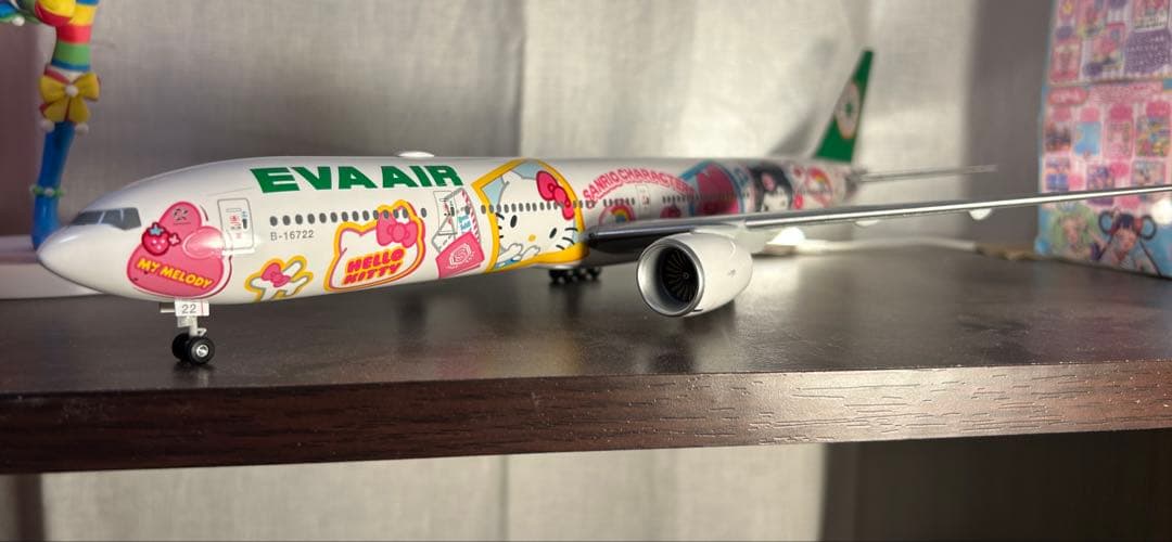 エバー航空 サンリオ 777-300ER 1/200 ベスティスジェット