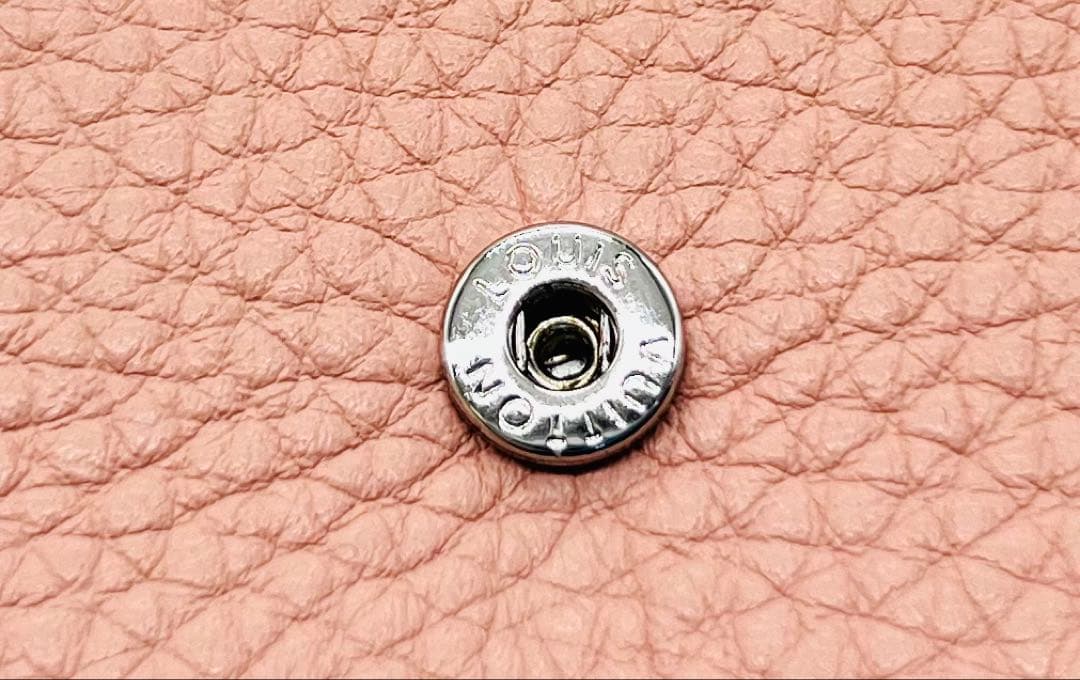 LV M61250 ポルトフォイユ カプシーヌ トリヨンレザー ウォレット 財布
