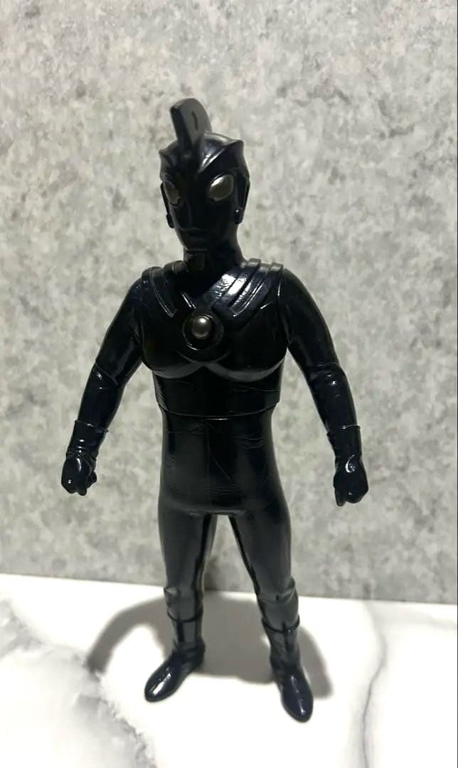 【500個限定】CCP DIVEウルトラマンシリーズブラックフィギュア７体セット