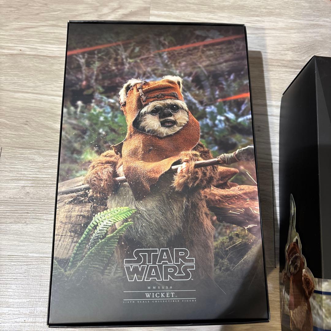 ホットトイズ　STAR WARS Wicket ウィケットフィギュア