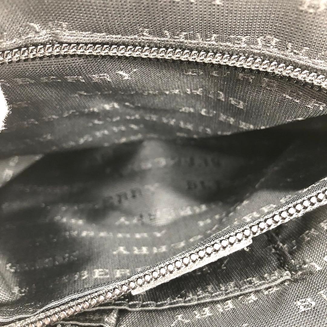 ✨極希少✨バーバリー ショルダーバッグ ノバチェック チャーム PVC レザー