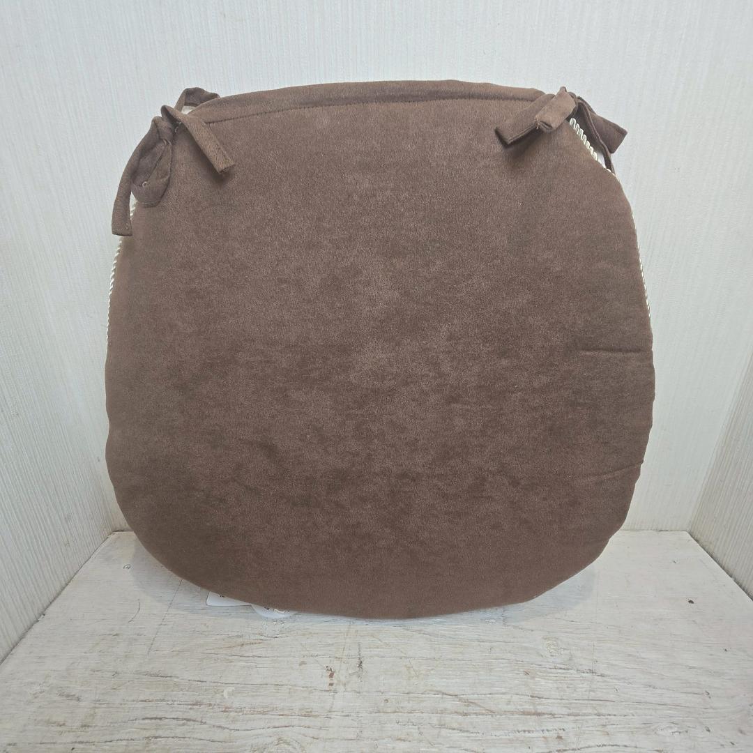 【4個セット】 新品 大判 バテイ クッション 赤 紐付き 薔薇 ローズ 馬蹄