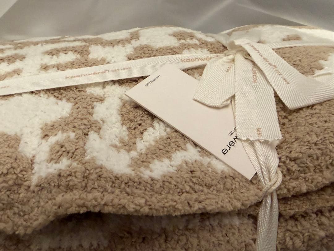 ネコ出品