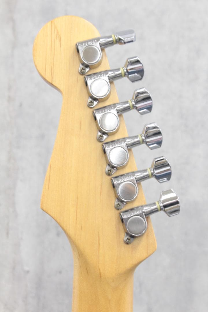 ▲Fender STRATOCASTER JAPAN Tシリアル エレキギター