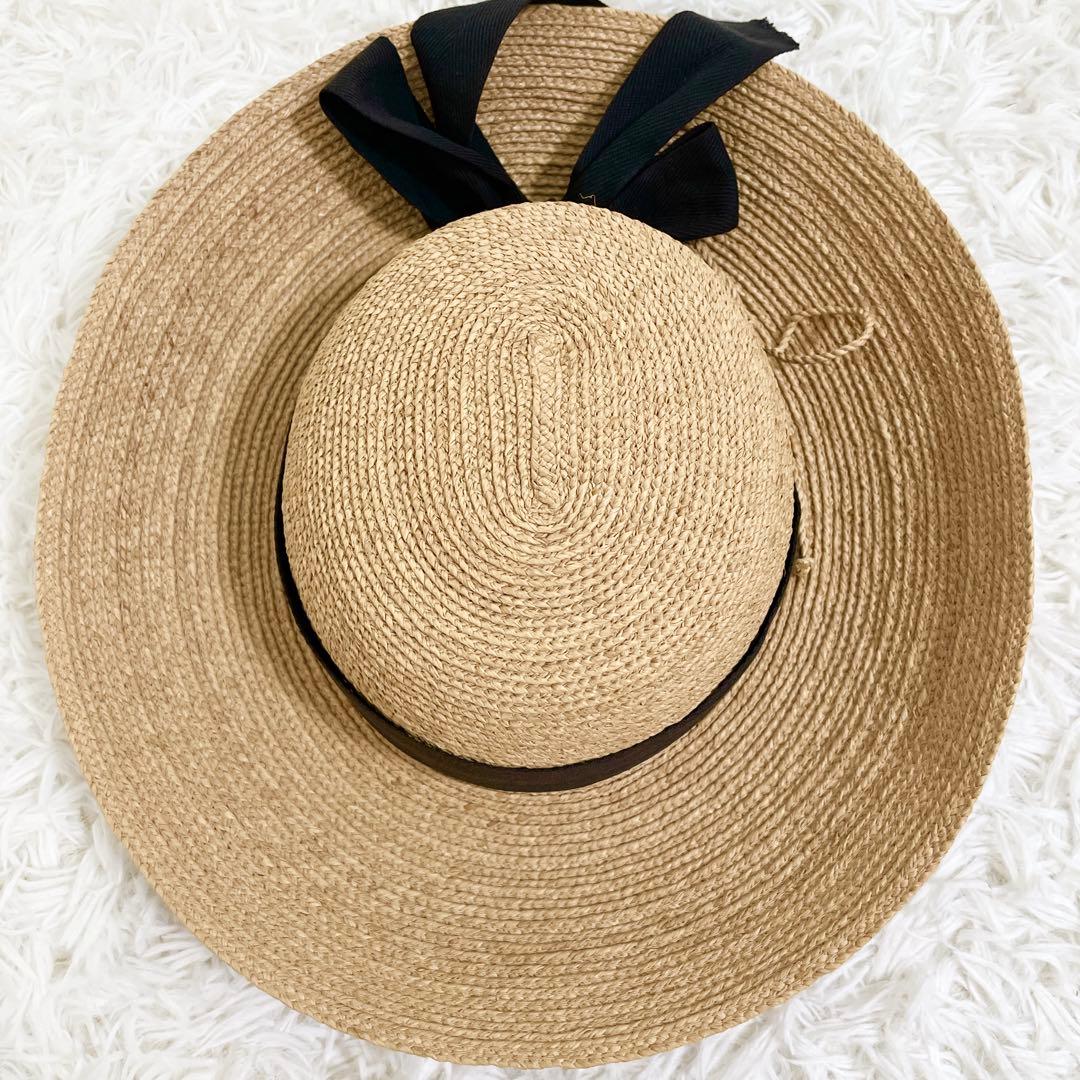 チョモ