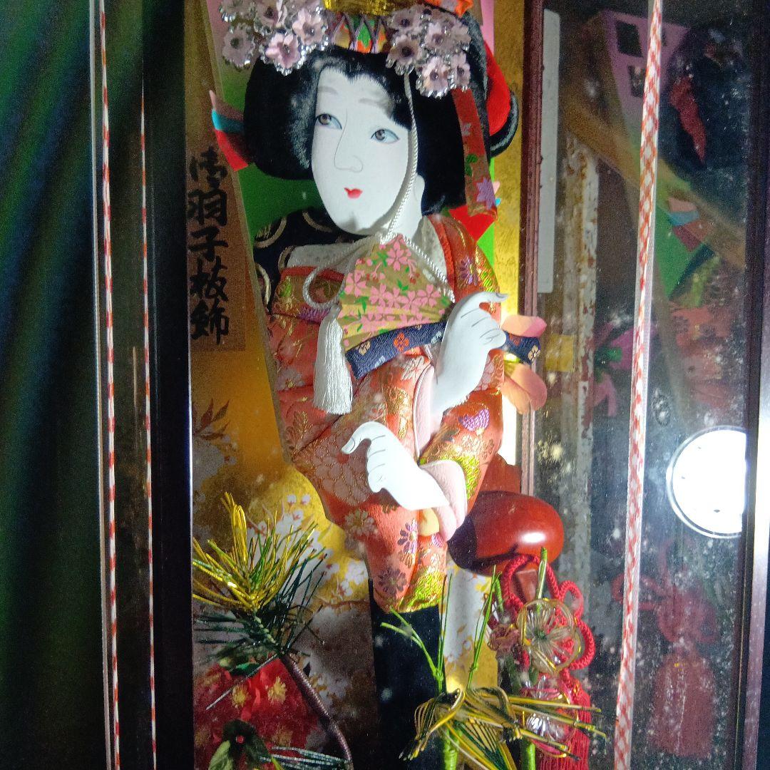 伝統的 羽子板 人形