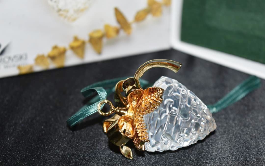 新品❗️Swarovski 苺オーナメント