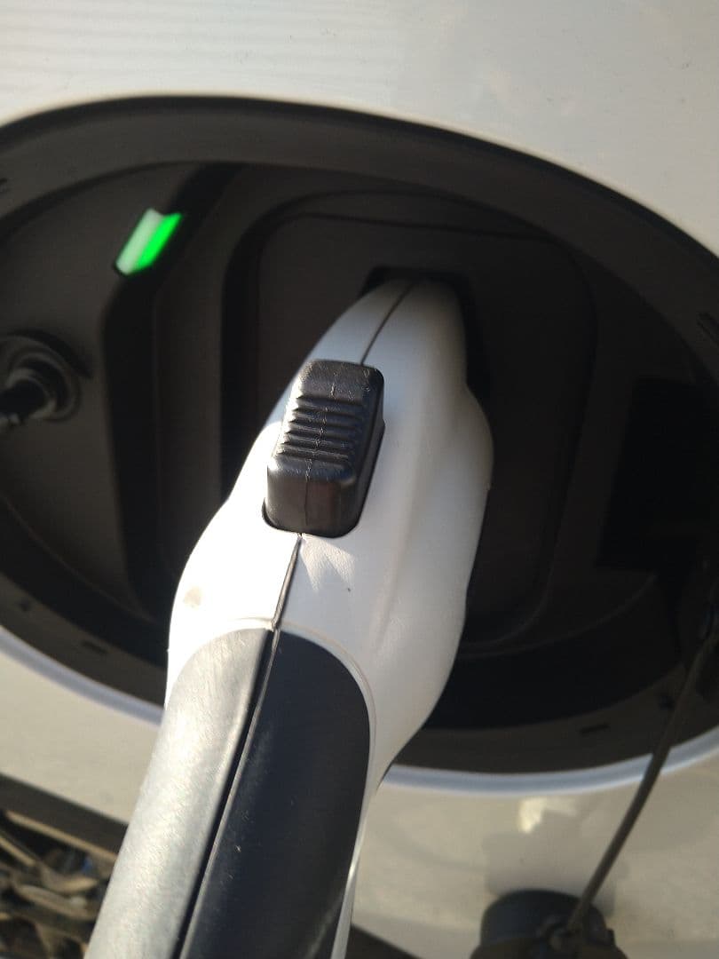 BMW PHEV充電コード