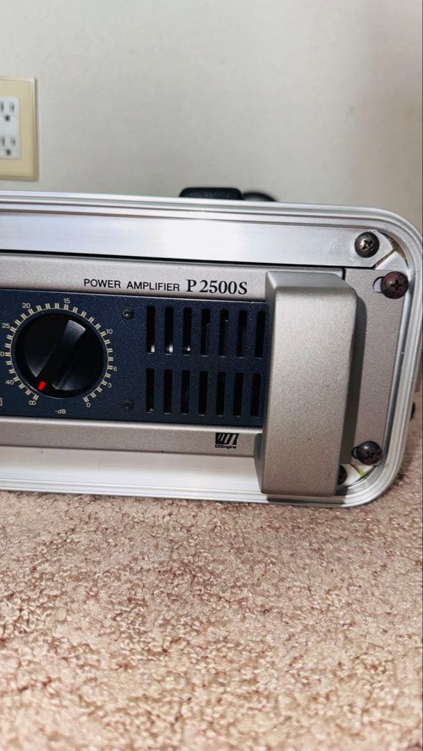 Yamaha P2500S パワーアンプ